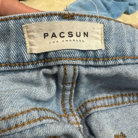 PacSun Light Wash Denim Slim Mom Jeans 25 Cropped - Picture 5 of 6